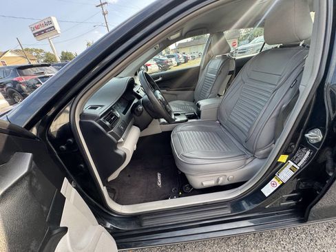 Used 2012 Toyota Camry LE image 23