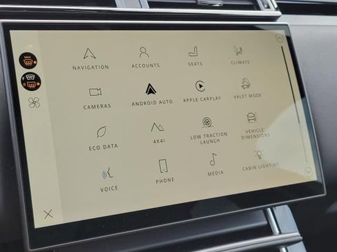 Used 2025 Land Rover Range Rover Velar Dynamic SE image 31