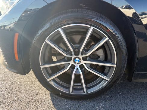 Used 2020 BMW 330i Sedan w/ Convenience Package RWD image 2
