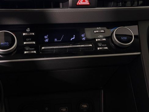 Used 2023 Hyundai Sonata Limited FWD image 21