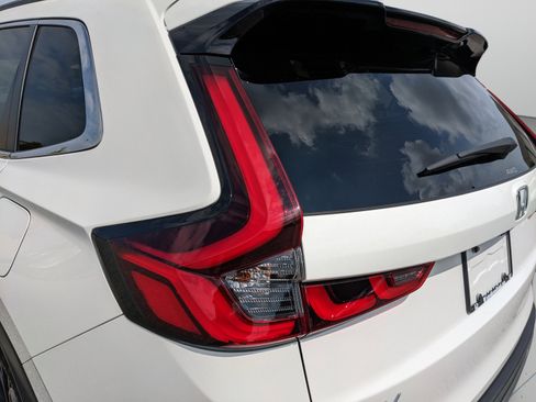 Used 2024 Honda CR-V Sport Touring image 38