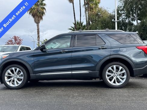 Certified 2022 Ford Explorer Platinum w/ Technology Package image 8