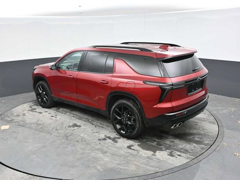 Used 2024 Chevrolet Traverse RS w/ LPO, Floor Liner Package AWD/4WD image 35