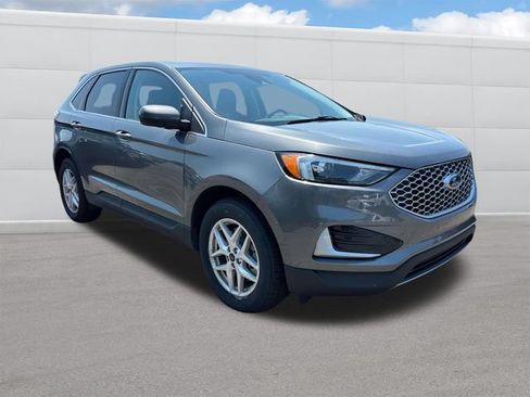 Used 2024 Ford Edge SEL AWD/4WD image 8