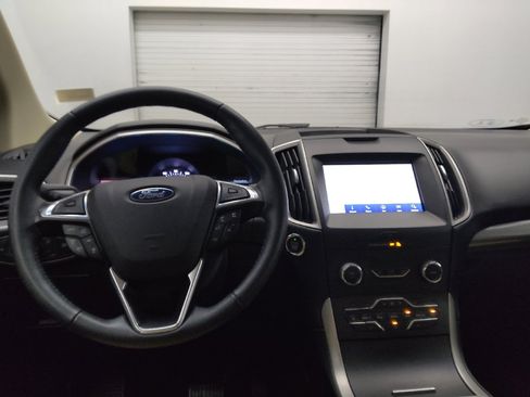 Used 2020 Ford Edge SEL AWD/4WD image 22