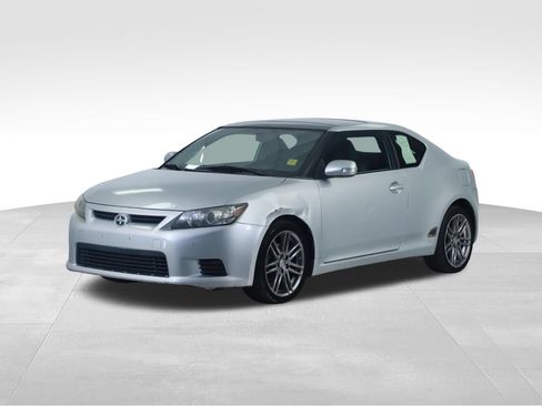 Used 2013 Scion tC FWD image 6