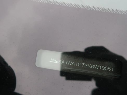 Used 2019 Jaguar XJ R-Sport image 52