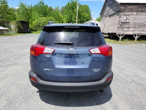 Used 2014 Toyota RAV4 Limited w/ Technology Package AWD/4WD image 17