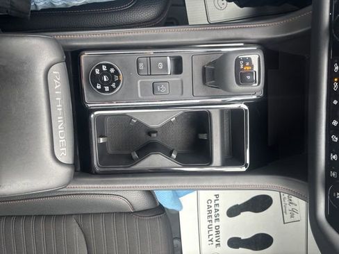 Used 2023 Nissan Pathfinder Rock Creek AWD/4WD image 13