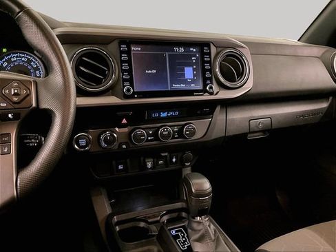 Used 2023 Toyota Tacoma TRD Sport AWD/4WD image 6