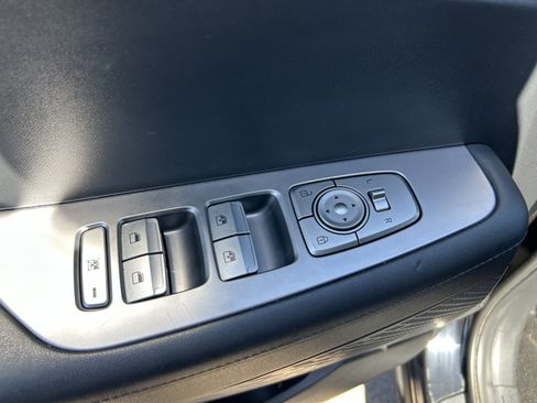Used 2022 Hyundai Palisade SE FWD image 28
