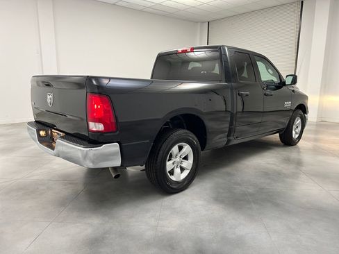Used 2024 RAM 1500 Classic SLT image 7
