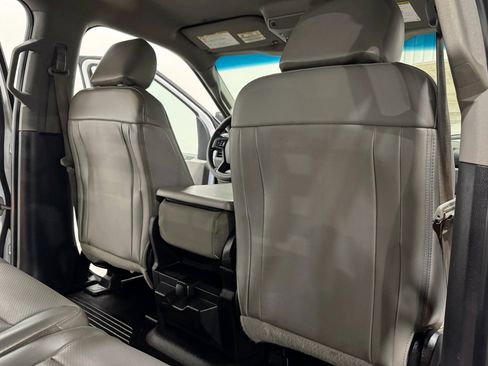 Used 2019 Ford F350 XL w/ Power Equipment Group image 17