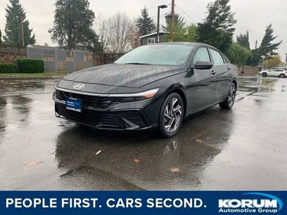 Certified 2024 Hyundai Elantra SEL w/ Convenience Package