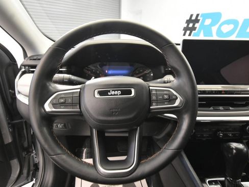 Used 2022 Jeep Compass Limited AWD/4WD image 27
