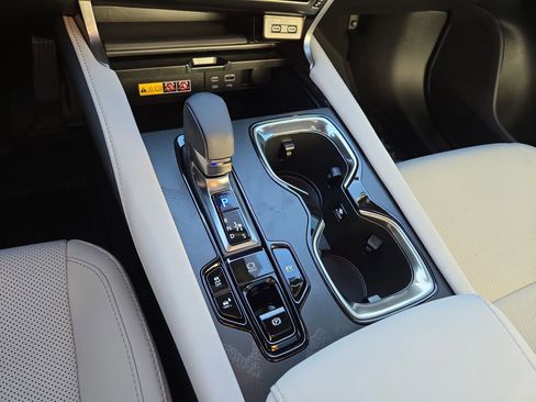New 2026 Lexus RX 350h AWD/4WD image 22