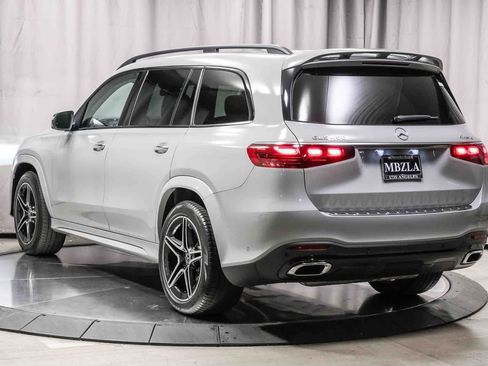 Certified 2026 Mercedes-Benz GLS 450 4MATIC image 2
