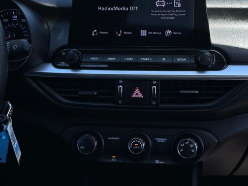 Used 2023 Kia Forte LXS image 16