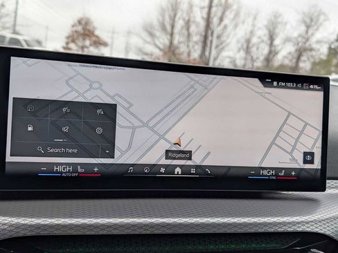 Used 2025 BMW M240i xDrive Coupe image 17