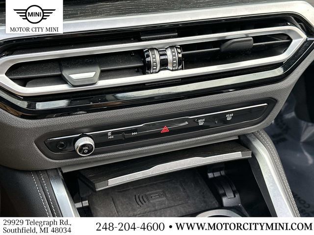 Used 2024 BMW 430i xDrive Convertible w/ M Sport Package AWD/4WD image 33