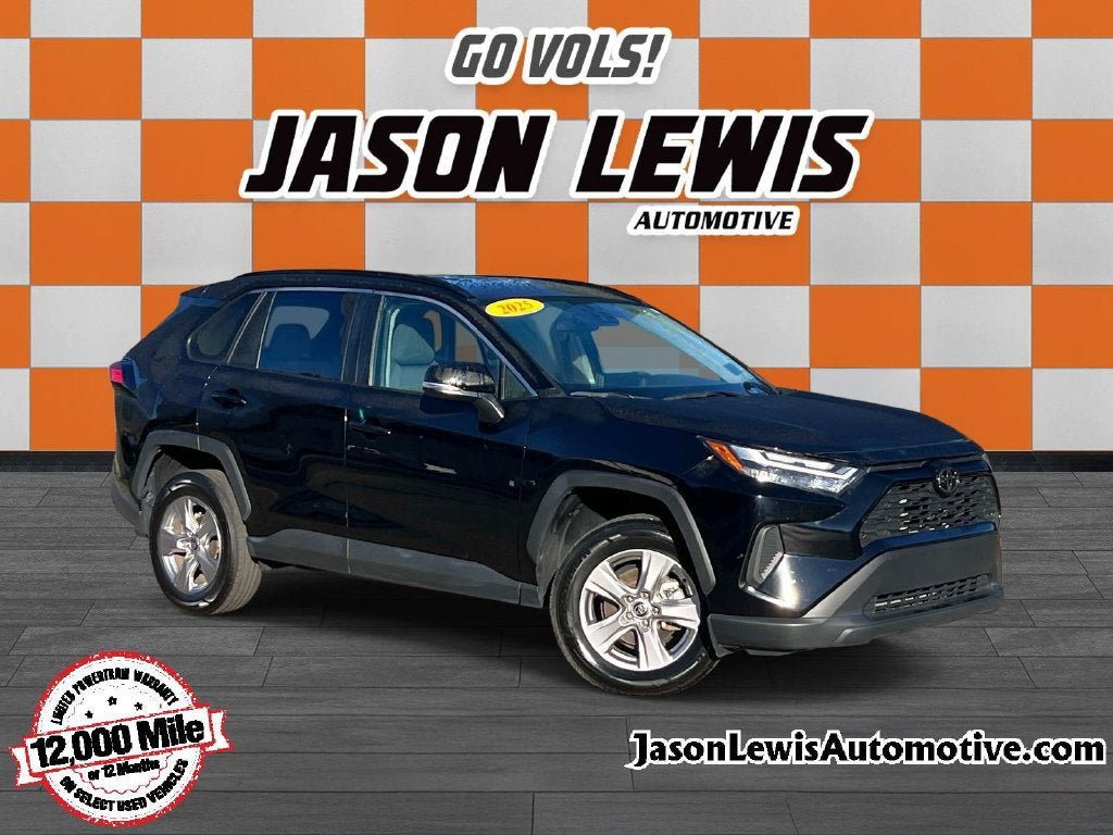 Used 2025 Toyota RAV4 XLE FWD image 1
