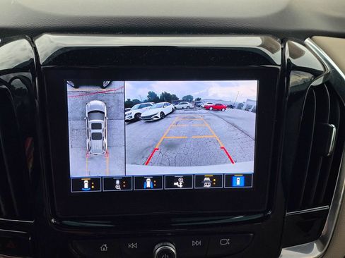 Used 2023 Chevrolet Traverse Premier w/ LPO, Floor Liner Package AWD/4WD image 17