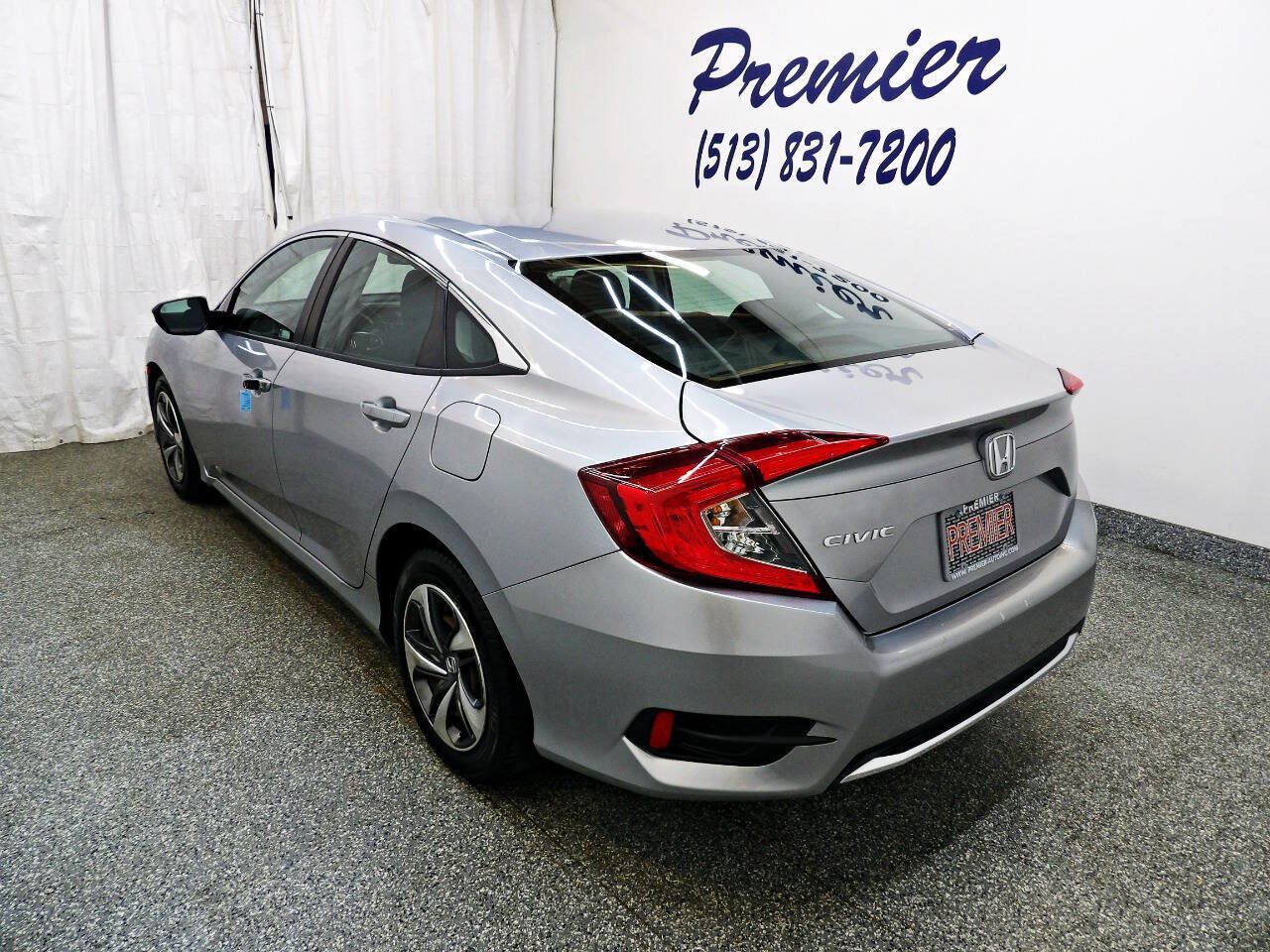 Used 2019 Honda Civic LX image 4