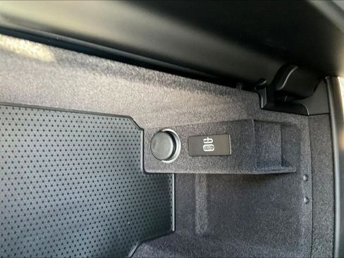 Used 2025 BMW M850i xDrive Coupe image 15