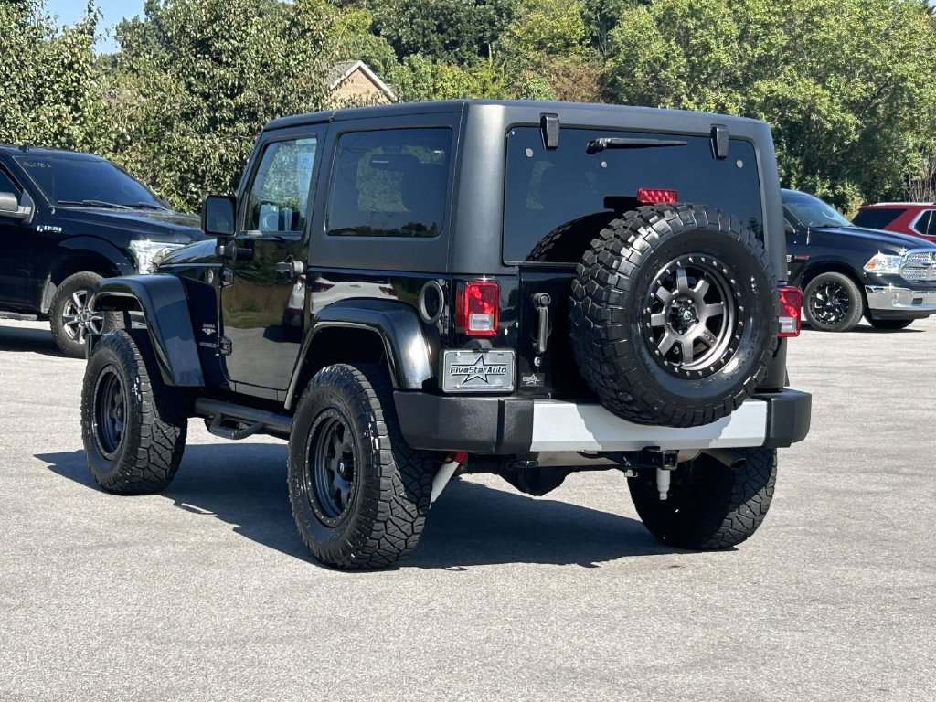 Used 2015 Jeep Wrangler Sahara w/ Connectivity Group AWD/4WD image 5