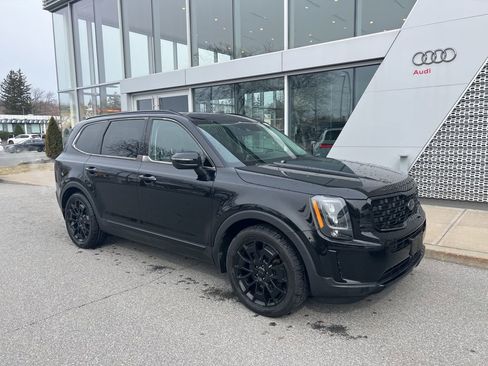 Used 2021 Kia Telluride EX w/ EX Premium Package image 8