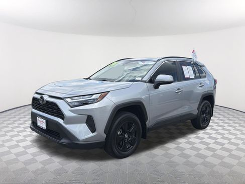 Certified 2024 Toyota RAV4 XLE w/ Convenience Package FWD image 3