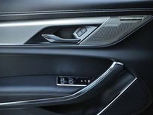 New 2024 Jaguar XF R-Dynamic SE image 29