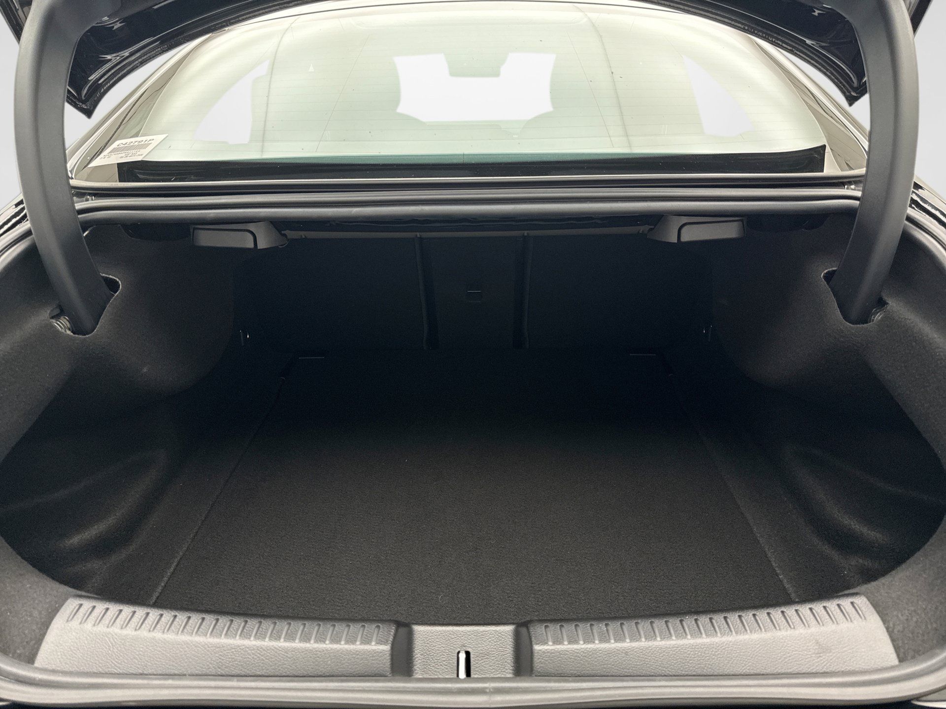 Used 2023 Mercedes-Benz CLA 250 4MATIC image 23