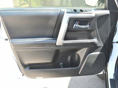 Certified 2024 Toyota 4Runner SR5 AWD/4WD image 13