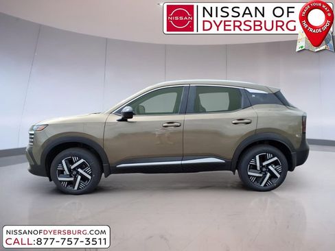 New 2026 Nissan Kicks SV w/ SV Premium Package FWD image 6