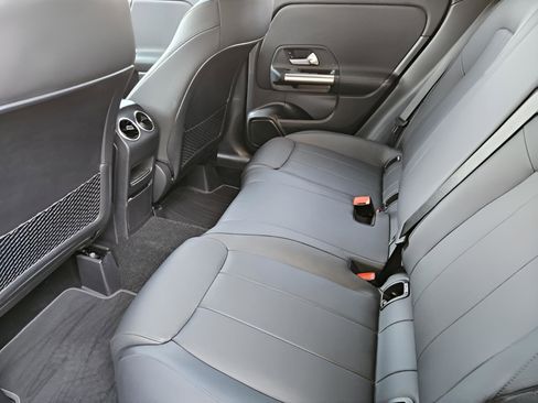 Certified 2023 Mercedes-Benz GLA 250 250 image 22