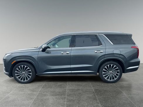 Used 2023 Hyundai Palisade Calligraphy w/ Cargo Package AWD/4WD image 2