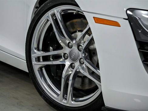 Used 2009 Audi R8 V8 AWD/4WD image 5