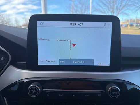 Certified 2020 Ford Escape SE image 19