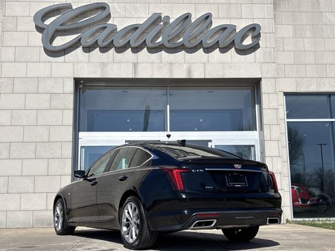 Used 2023 Cadillac CT5 Luxury image 8