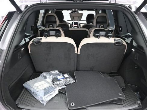 New 2026 Volvo XC90 B6 Plus w/ Protection Package Premier image 24
