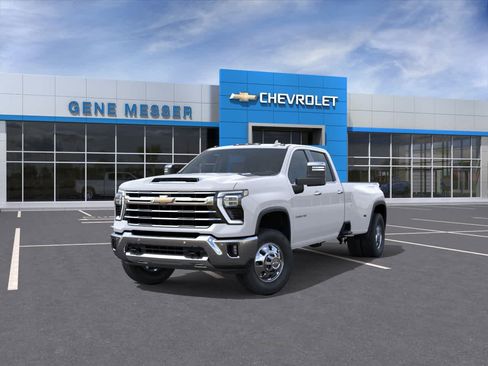 New 2026 Chevrolet Silverado 3500 LTZ w/ LTZ Convenience Package AWD/4WD image 8