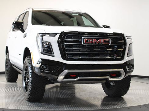 New 2026 GMC Yukon AT4 w/ AT4 Premium Package AWD/4WD image 2