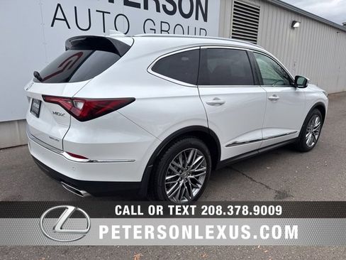 Used 2022 Acura MDX Advance image 3