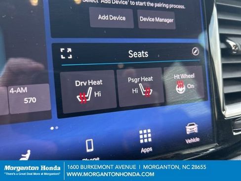 Used 2024 Chrysler Pacifica Touring-L FWD image 22