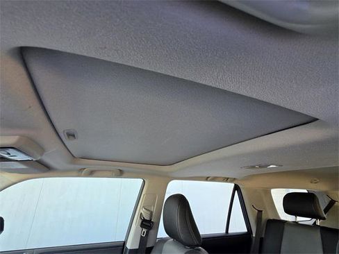 Certified 2023 Toyota 4Runner SR5 Premium w/ Moonroof Package image 8