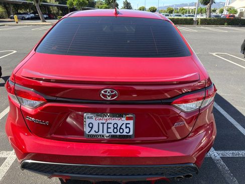 Used 2020 Toyota Corolla SE FWD image 5