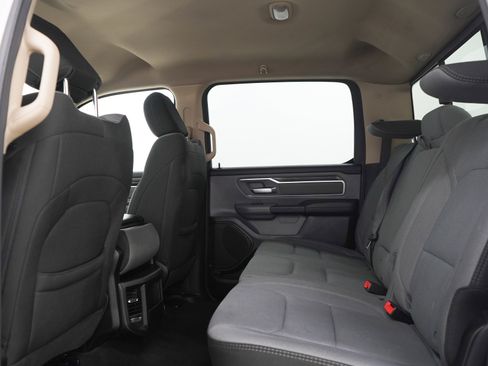 Used 2020 RAM 1500 Big Horn AWD/4WD image 18