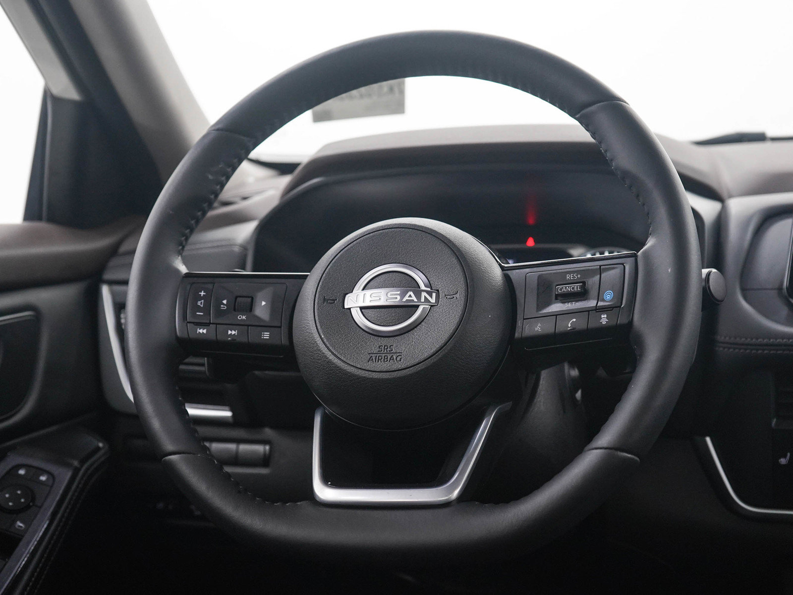 Used 2023 Nissan Rogue SV w/ SV Premium B Package AWD/4WD image 17