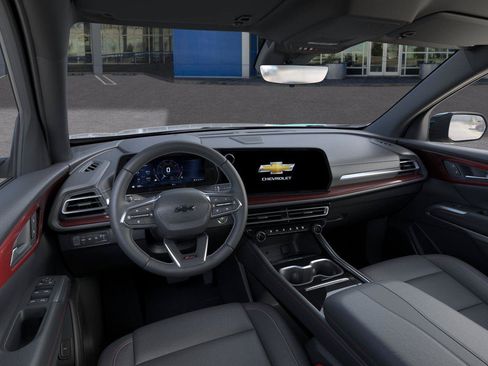 New 2026 Chevrolet Traverse Z71 w/ Driver Confidence Package AWD/4WD image 15
